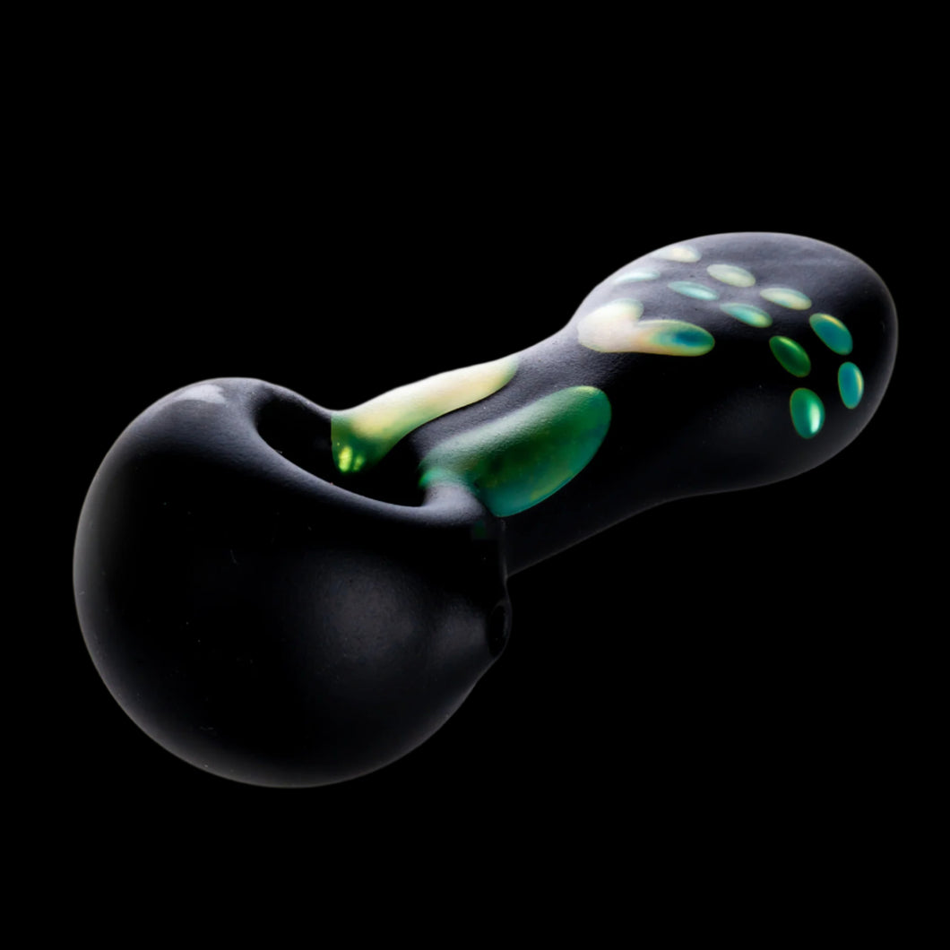 Red Eye Glass Black Skull spoon pipe